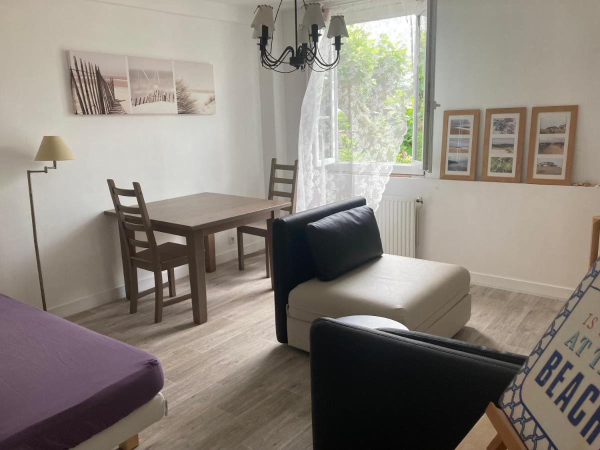 Appartement 2/3 Personnes A 10 Minutes De Contis Plage 생-줄리앙-앙-보른 외부 사진
